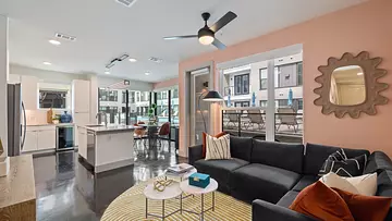 The Oliver (Heights)