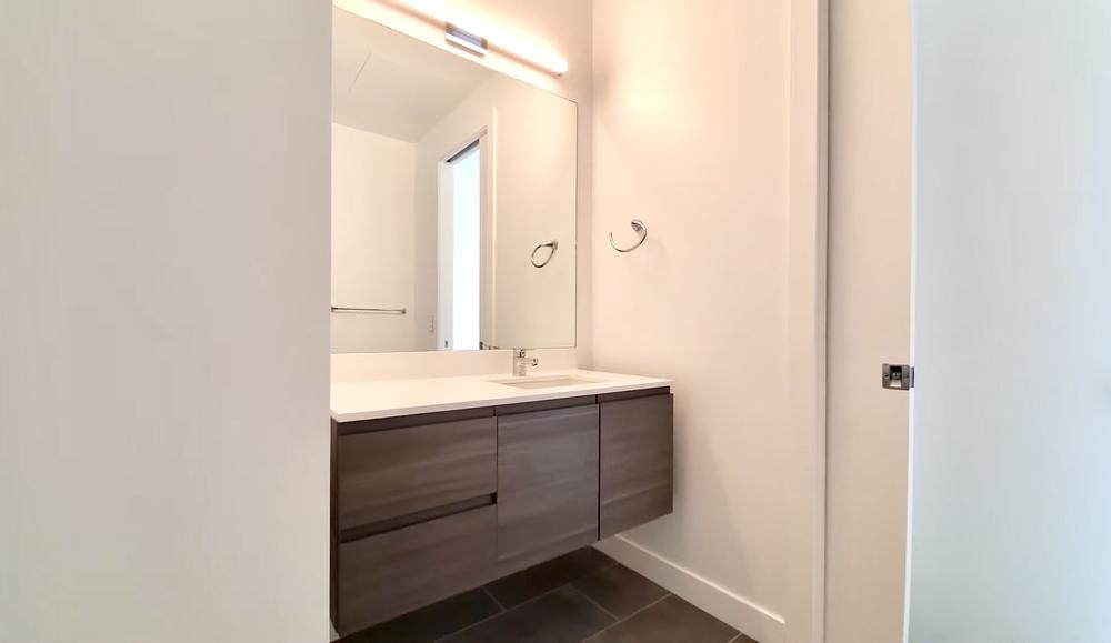 Hubbard 221 221 W Hubbard St, Chicago, IL 60654
