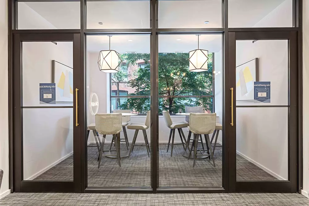 Circa 922 922 W Washington Blvd, Chicago, IL 60607