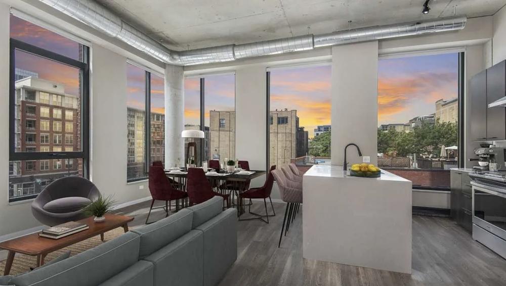 Union West 939 W Washington Blvd, Chicago, IL 60606