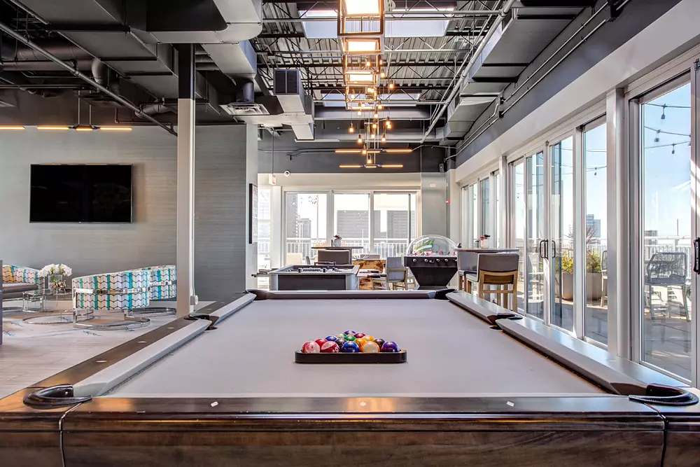 180 North Jefferson 180 N Jefferson St, Chicago, IL 60661