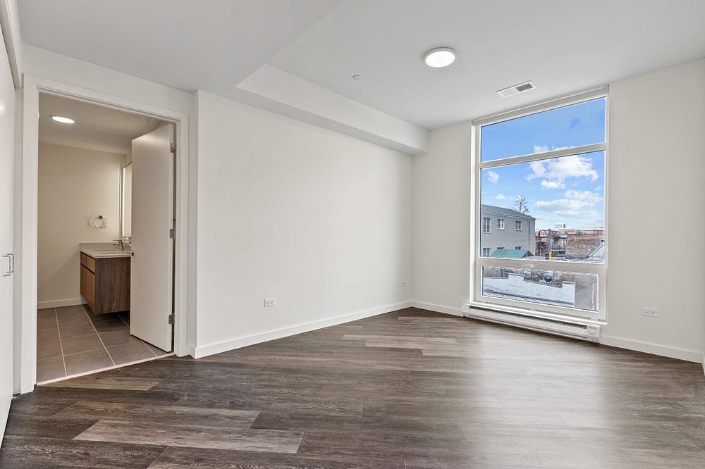 1122 W Chicago - Nevele22 1122 W Chicago Ave, Chicago, IL 60642