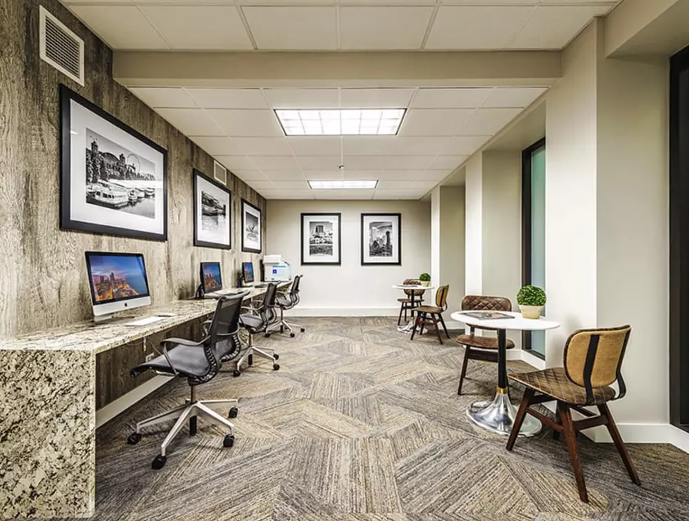 Axis Apartments and Lofts 441 E Erie St, Chicago, IL 60611
