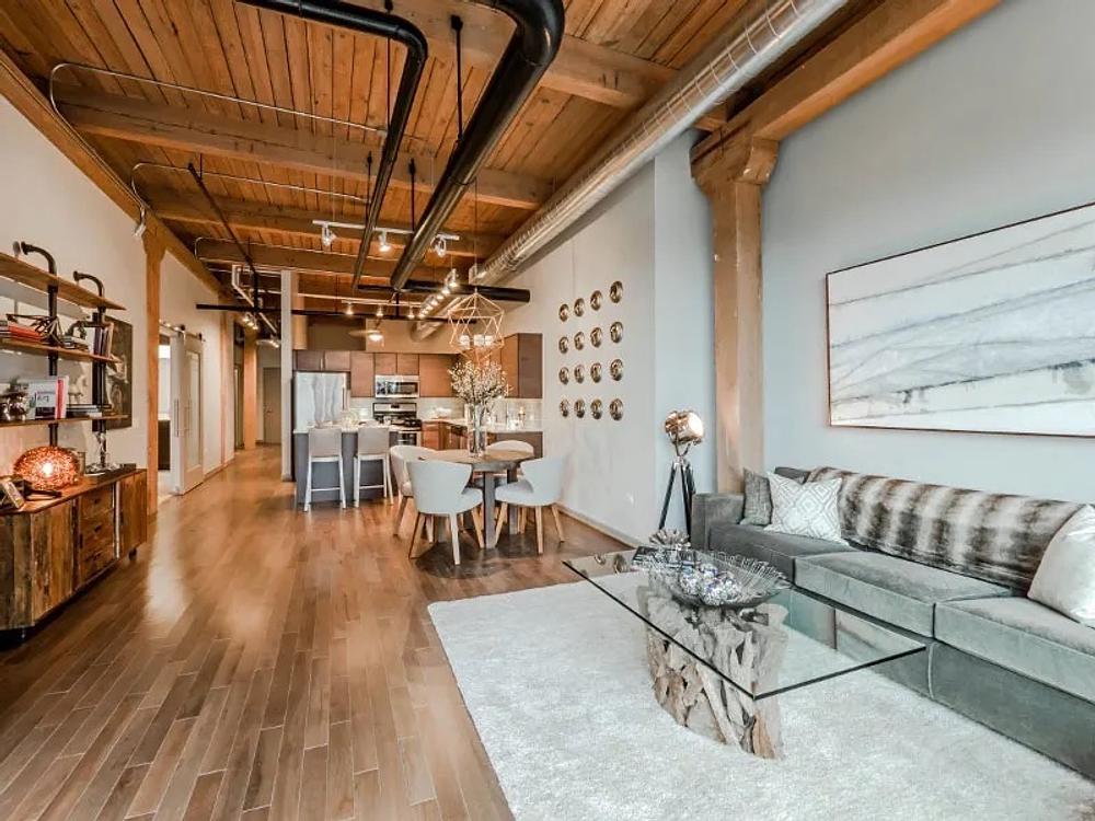 Lofts At River East 445 E Illinois St, Chicago, IL 60611