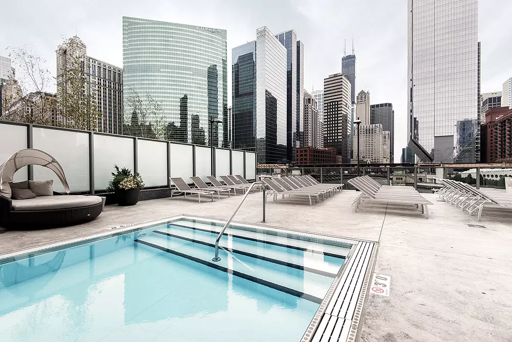 Wolf Point West 343 W Wolf Point Plaza, Chicago, IL 60654