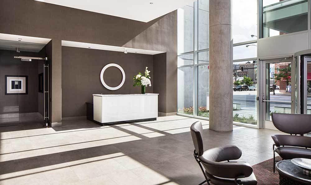 Eight O Five 805 N La Salle St, Chicago, IL 60610