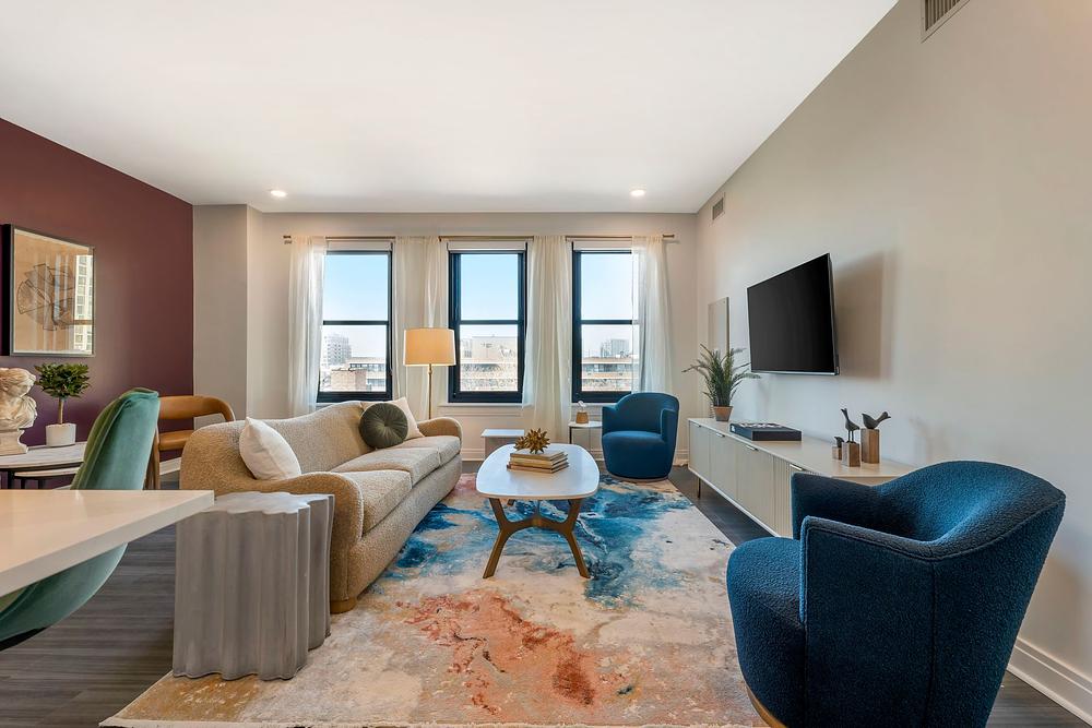 The Belden Stratford 2300 N Lincoln Park, Chicago, IL 60614