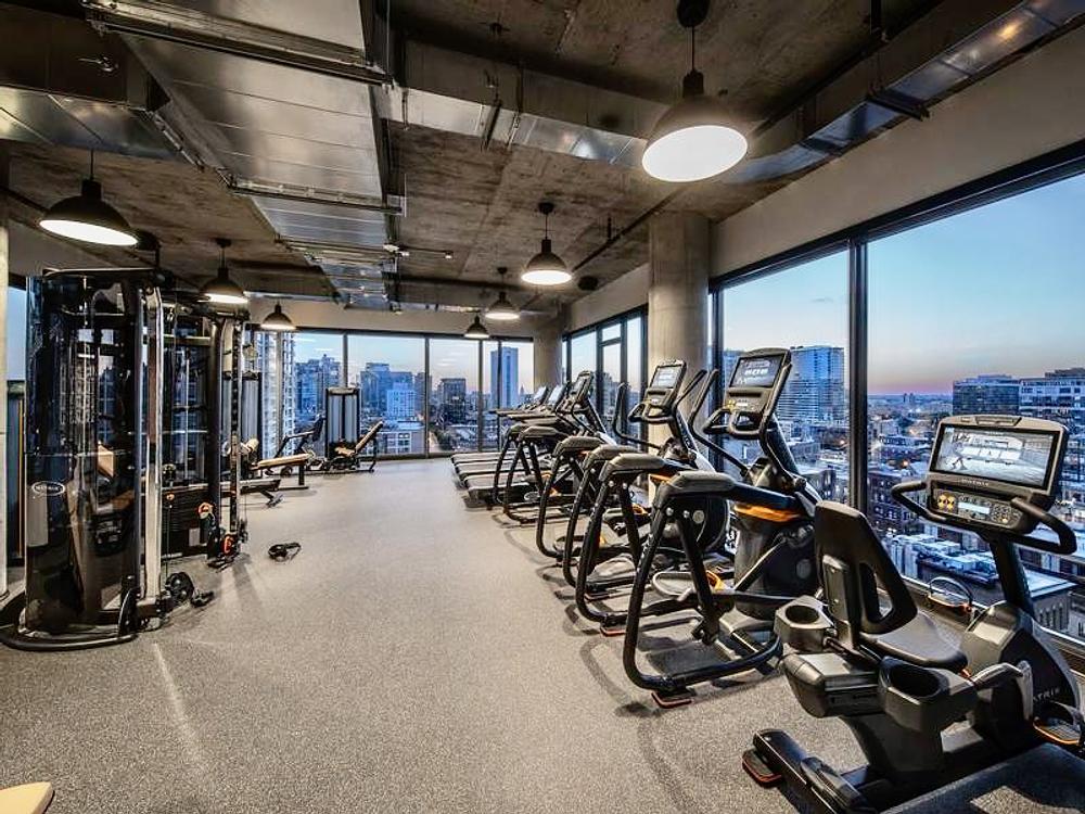 Marlowe 169 W Huron St, Chicago, IL 60654 River North - Leasing by Cross Street