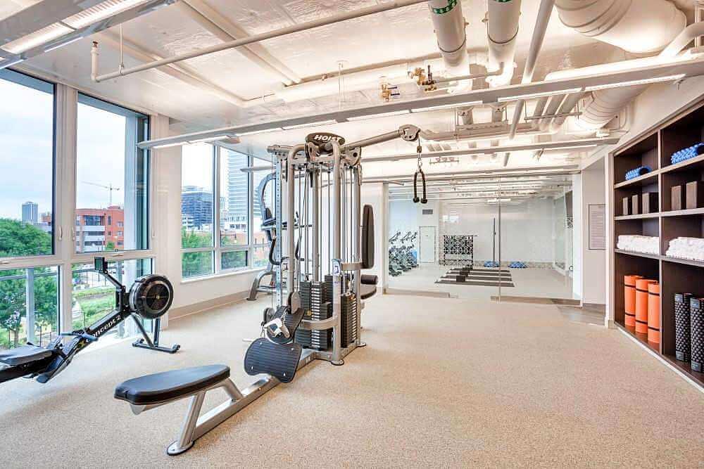 The Hudson 750 N Hudson Ave, Chicago, IL 60654