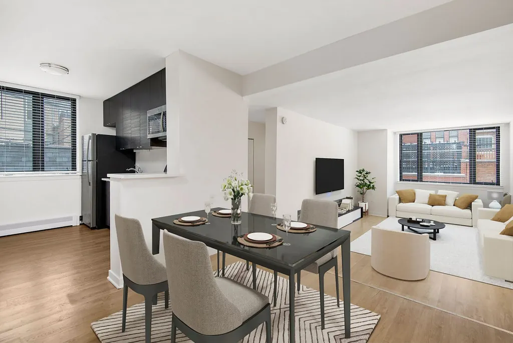 20 E Scott 20 E Scott St, Chicago, IL 60610