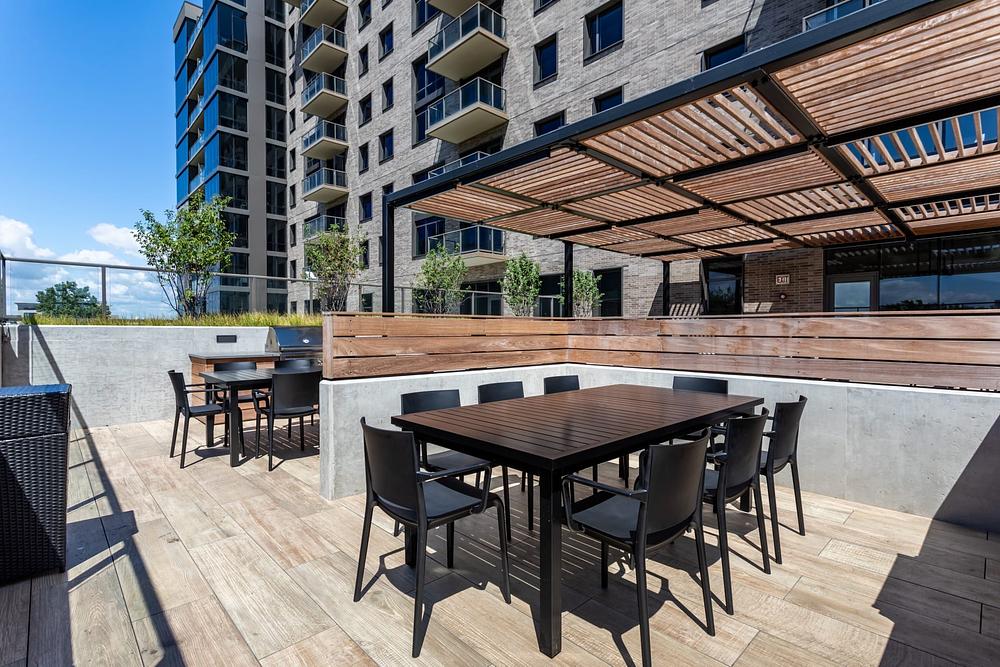 North+Vine 633 W North Ave, Chicago, IL 60610