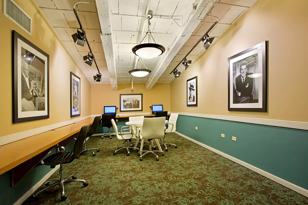 Fisher Building Apartments 343 S Dearborn St, Chicago, IL 60604