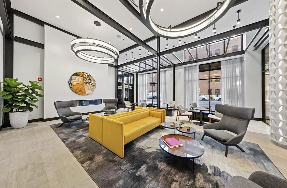 AMLI 808 808 N Wells Street, Chicago, IL 60610