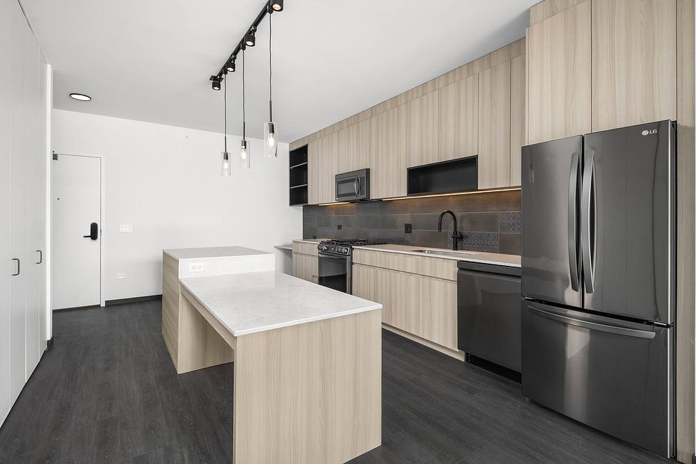 Parq Fulton 1400 W Randolph St, Chicago, IL 60607
