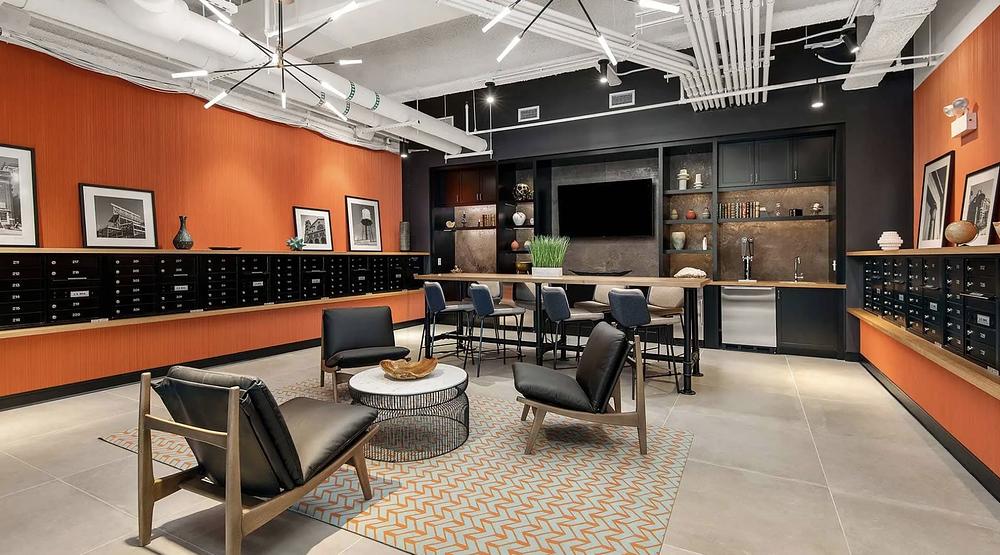 Wrigleyville Lofts 949 W Dakin St, Chicago, IL 60613