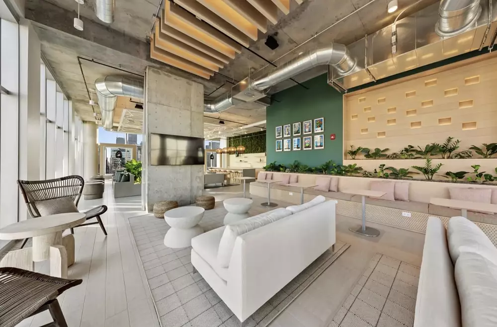 369 Grand by Onni 369 W Grand Ave, Chicago, IL 60654