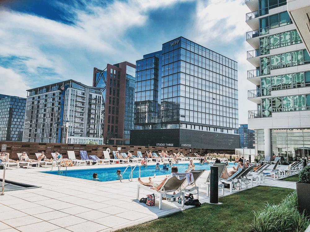 K2 Apartments 365 N Halsted St Chicago, IL 60661