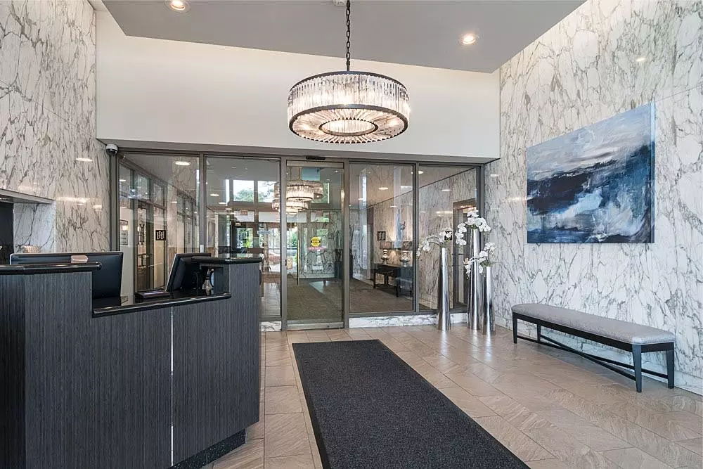 3450 N. Lake Shore Drive 3450 N Lake Shore Dr, Chicago, IL 60657