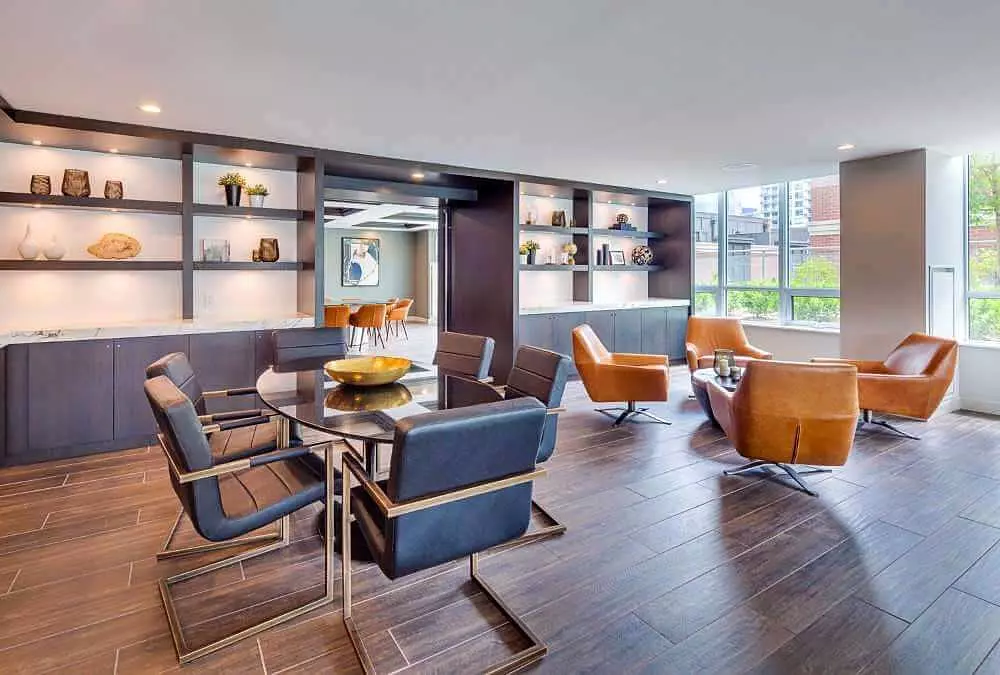 The Hudson 750 N Hudson Ave, Chicago, IL 60654