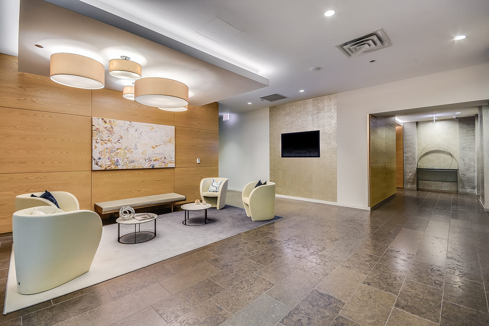 Moment 545 N McClurg Ct, Chicago, IL 60611
