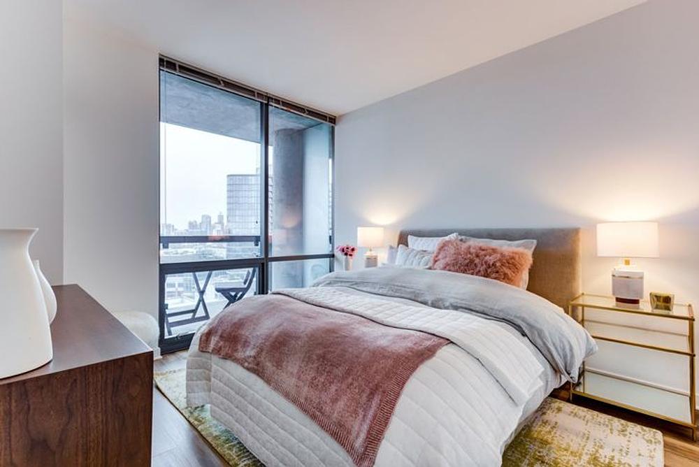 SoNo East 840 W Blackhawk St, Chicago, IL 60642