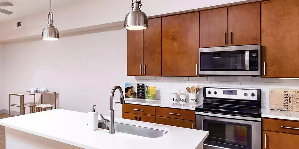 AMLI Park Avenue 755 E 19th Ave, Denver, CO 80203