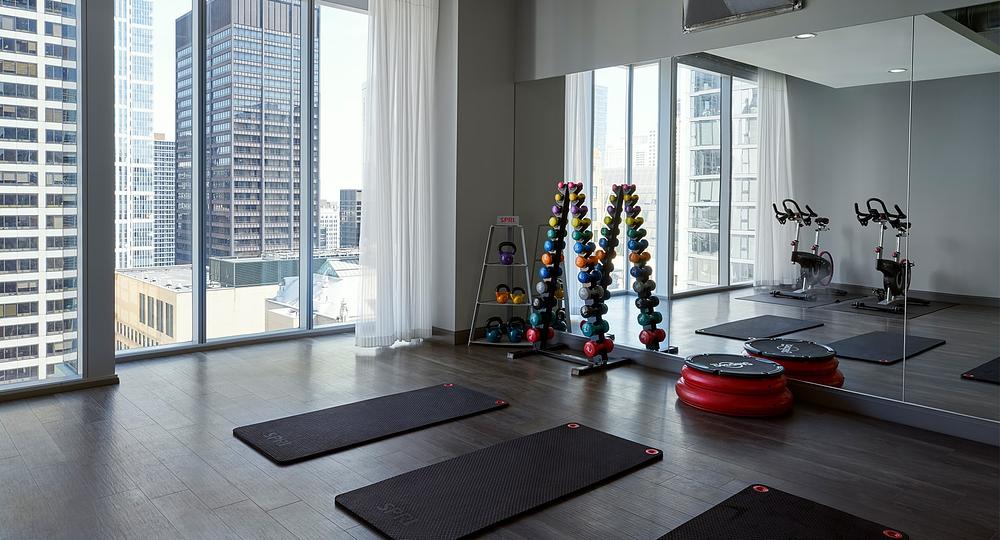 Linea Apartments 215 W Lake St, Chicago, IL 60606